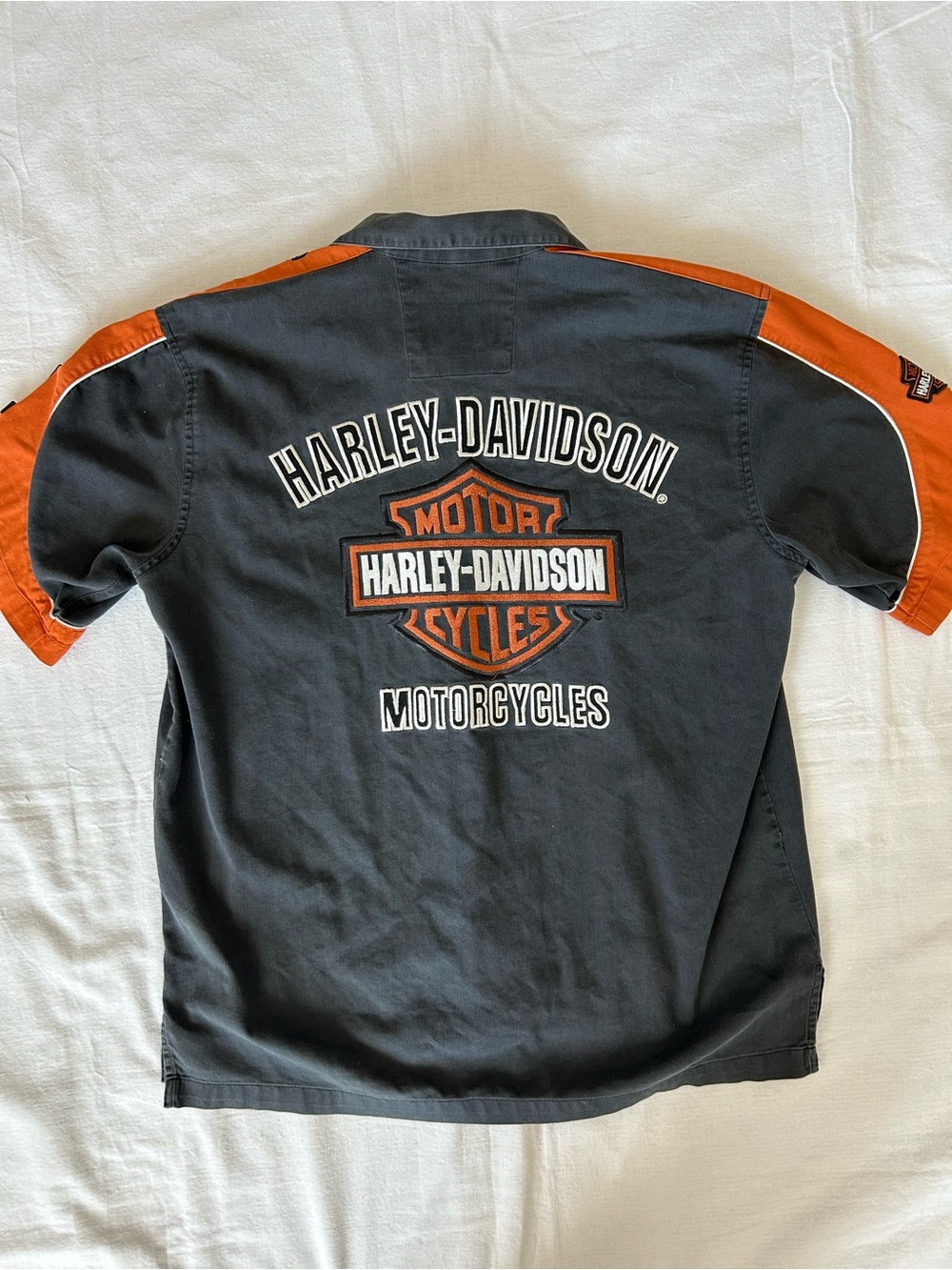 Harley-Davidson | Men’s Large Gray Orange Collared Button Up with Harley Patches
